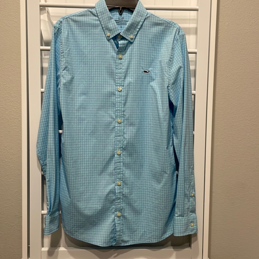 Boys Vineyard Vines Performance button up EUC size Large (16)